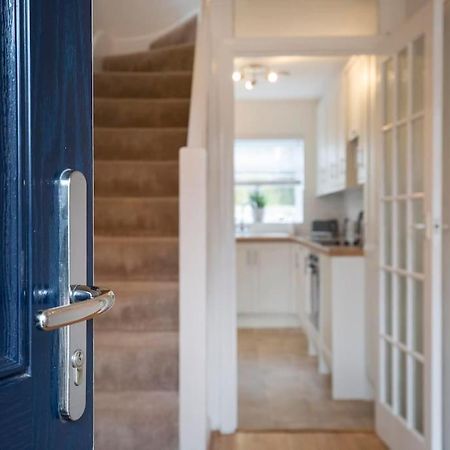 3 Bed House/Garden/Wi-Fi/Parking/Central Location Villa Guildford Exteriör bild